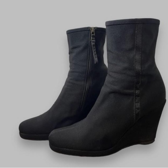 Prada logo boots wedge Black Wedges Ankle Boots 37.5 7.5 7 - Picture 1 of 6